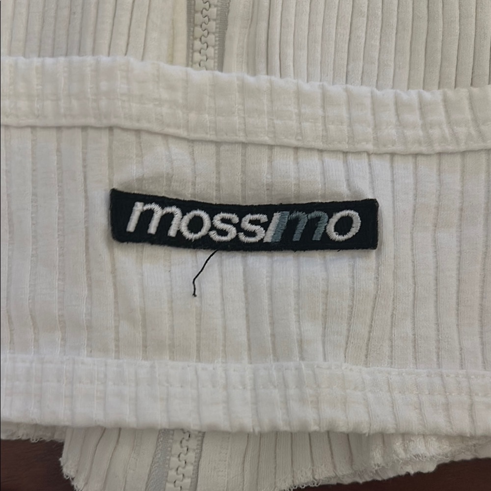 White Ribbed Apparel with Logo Patch - Picture 3 of 5